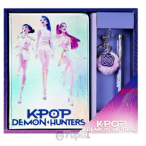 Set Caderno A5 Guerreiras K-Pop Caneta e Porta-Chaves